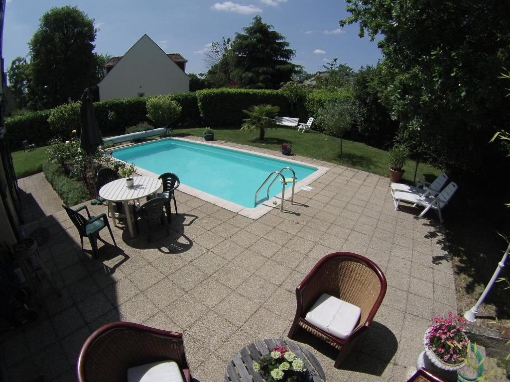 Bed and Breakfast Les Hibiscus Maisons-Laffitte Exterior foto